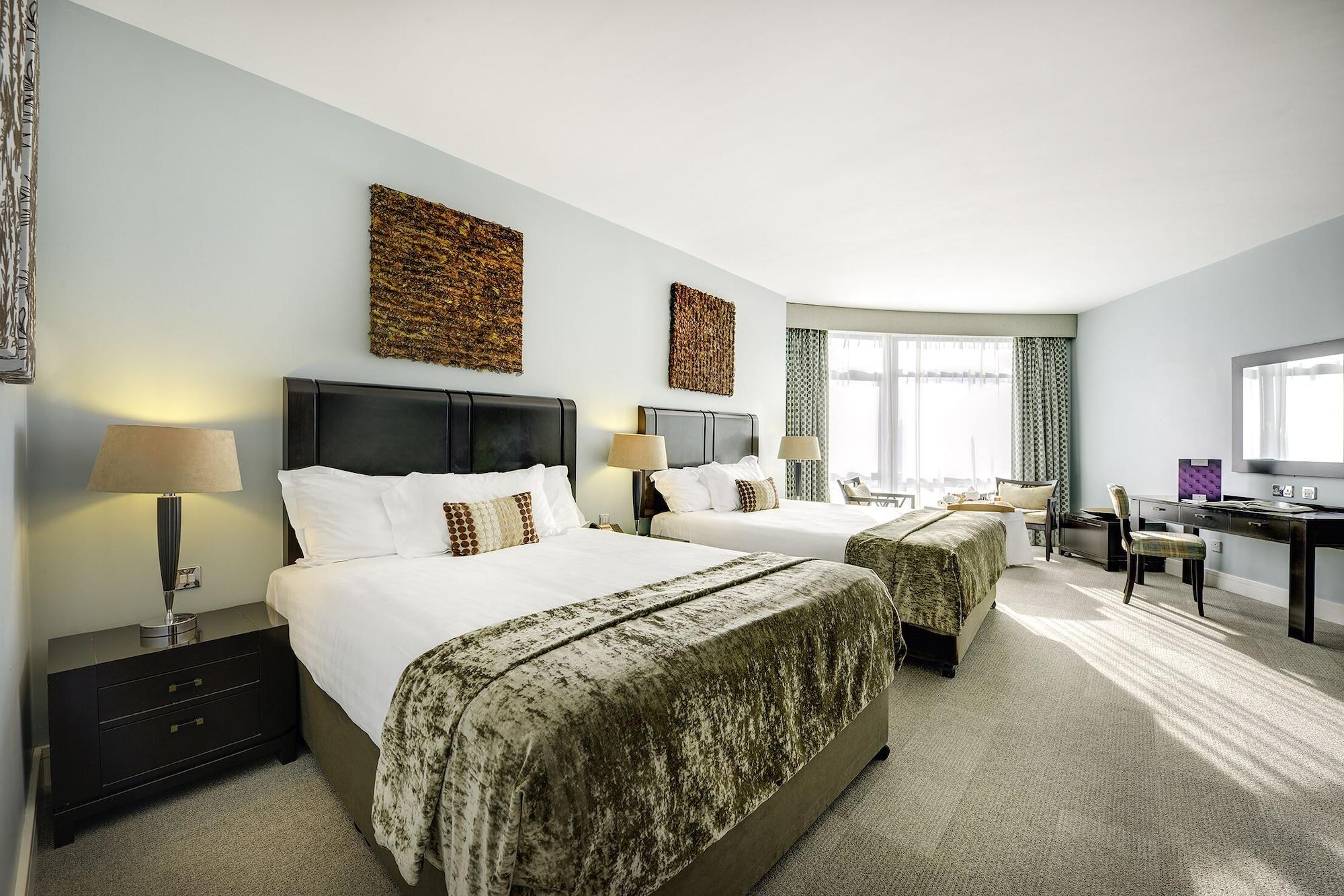 Cork International Hotel Bagian luar foto