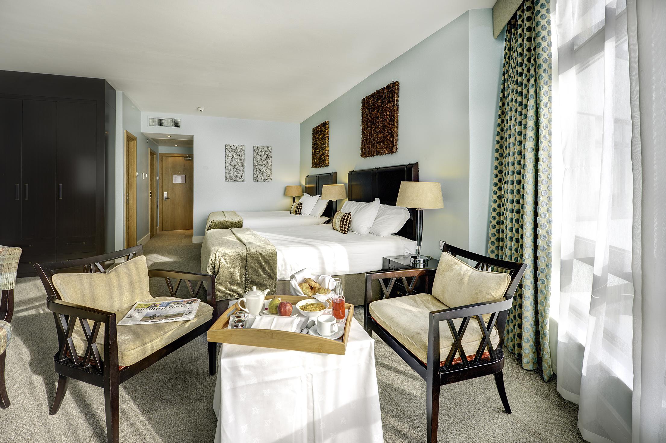 Cork International Hotel Bagian luar foto