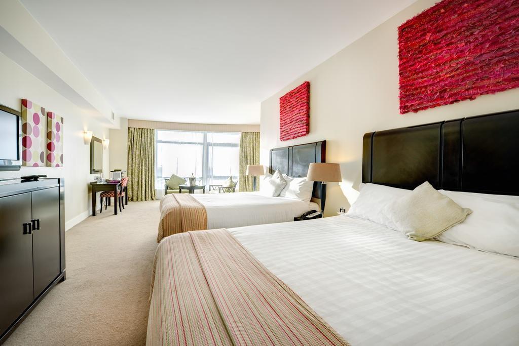 Cork International Hotel Bagian luar foto